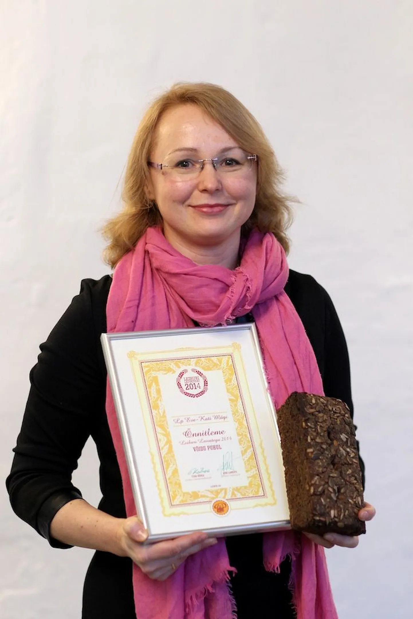 Eve-Kati Mägi retsept «Kõhu pai» võitis Leiburi leivakonkursi.