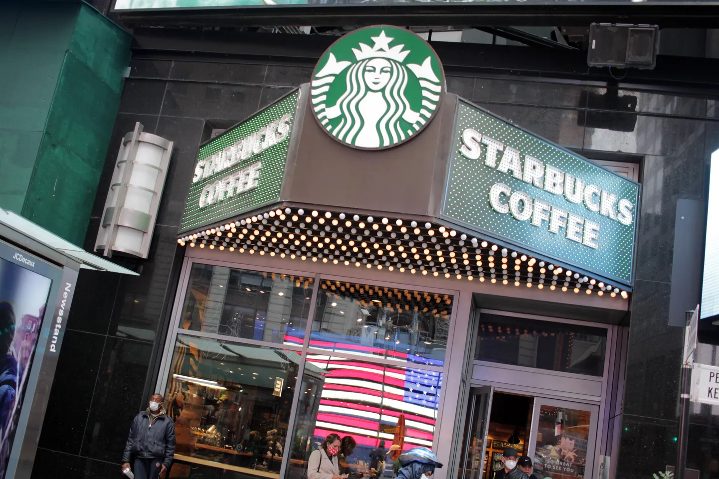 Starbucksi kohvik New Yorgis.