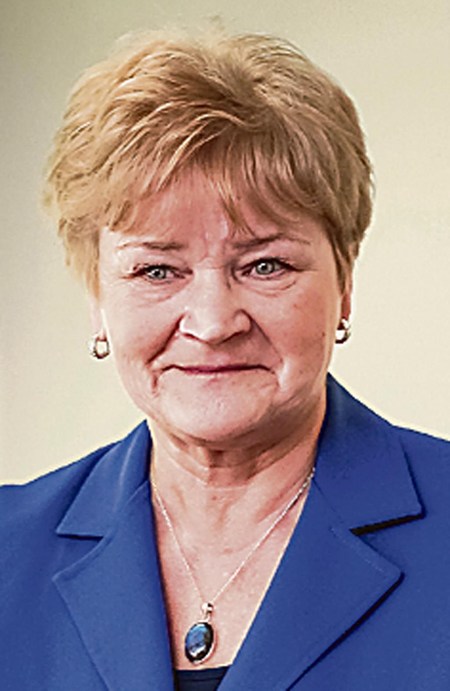 Marja Tõnts, Ülejõe põhikooli emakeele ja kirjanduse õpetaja.