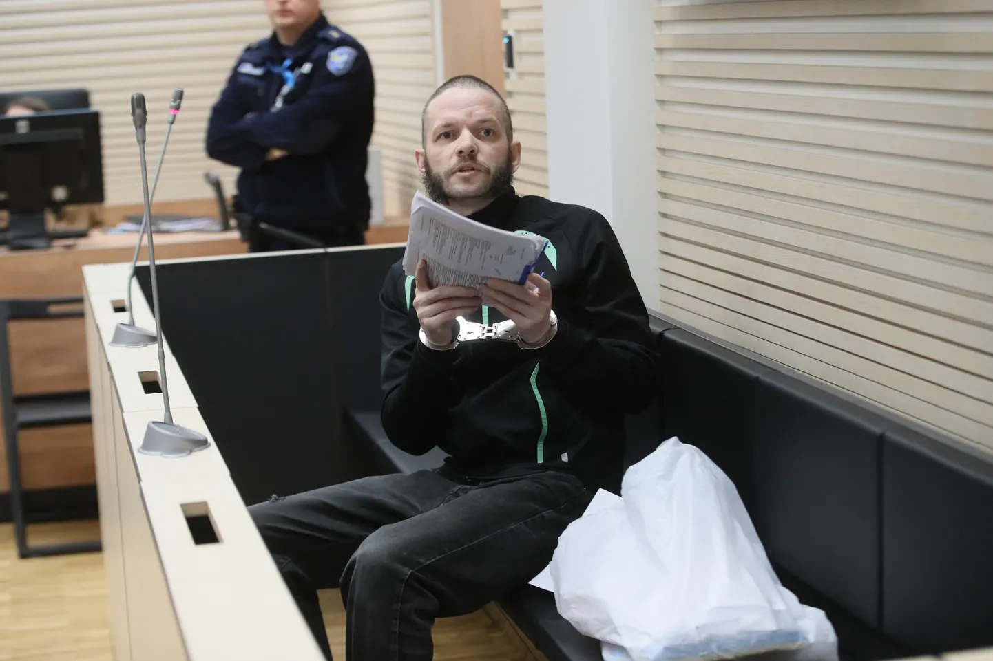 Urmas Einroos Harju maakohtus.