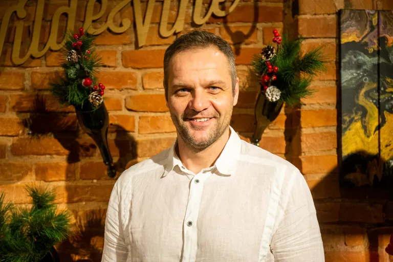 «Lilled Algernonile» lavastaja Algis Astmäe.