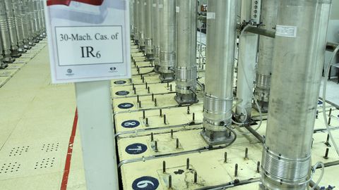 Euroopa suurriigid hoiatasid Iraani metallilise uraani tootmise eest