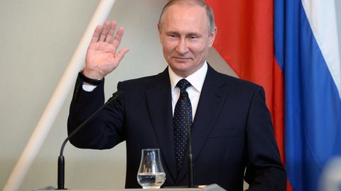 Владимир Путин отказался стать тренером футбольной сборной России перед домашним чемпионатом мира