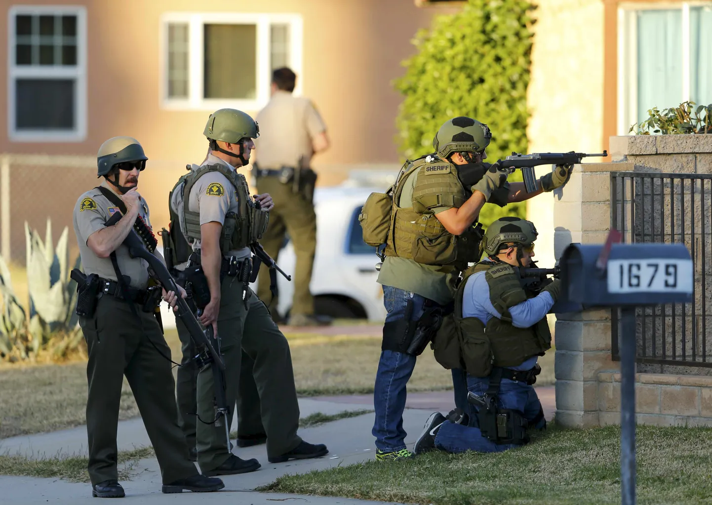 USA politsei San Bernardinos haarangul.