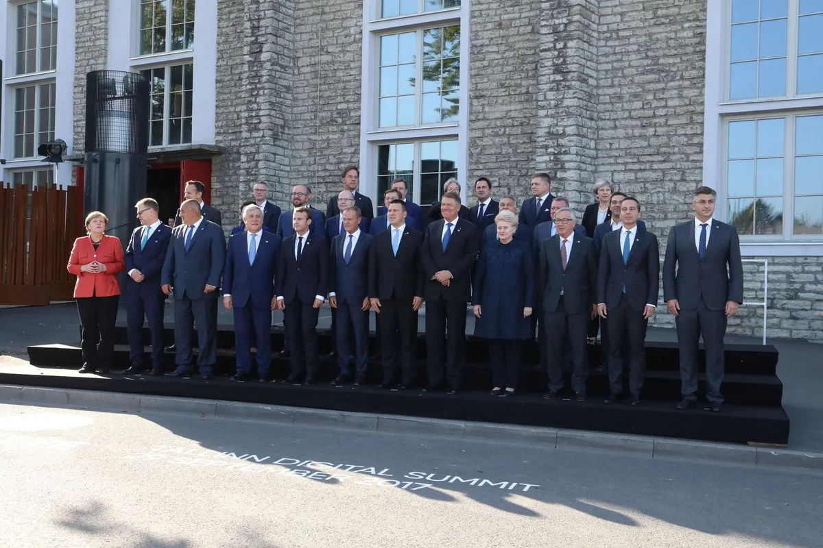 Ühispilt Euroopa riikide liidridest Kultuurikatla ees. Foto: