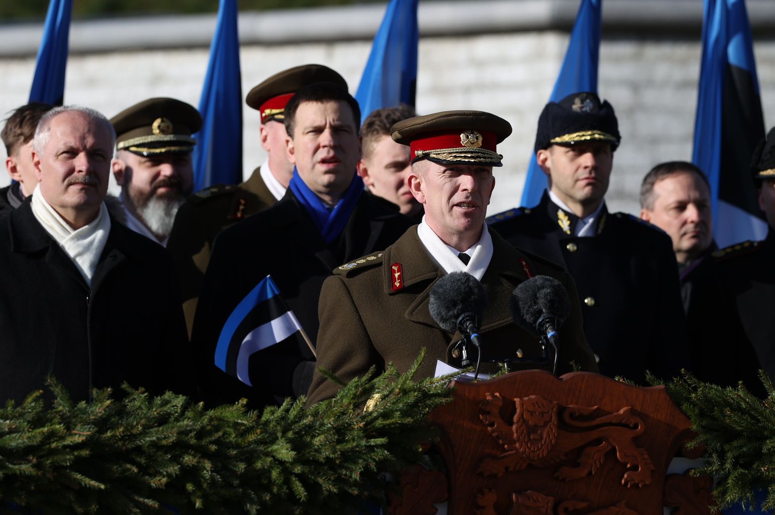 Kaitseväe juhataja kindralmajor Martin Herem Tallinnas Vabaduse väljakul vabariigi aastapäeva paraadil.