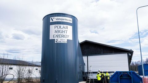 Soomlaste «liivast pungil saun» astus energiaärisse
