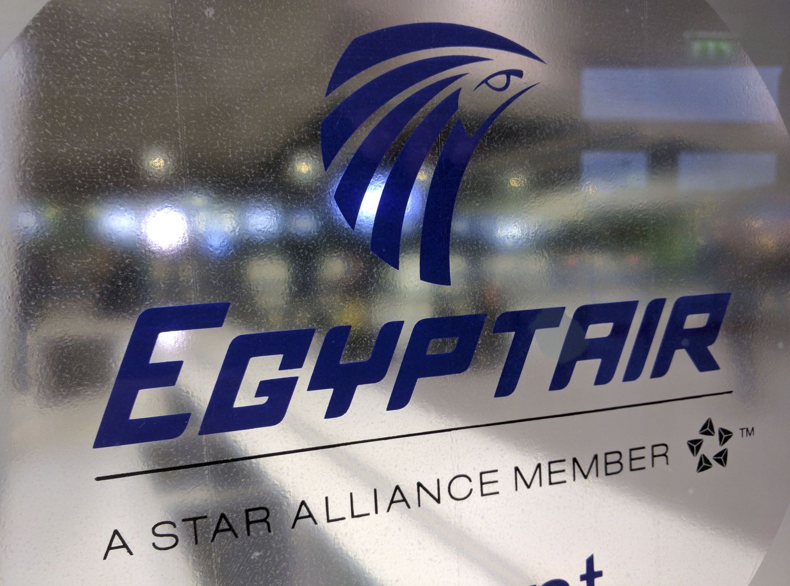 EgyptAir logo Pariisi Charles de Gaulle´i lennujaamas