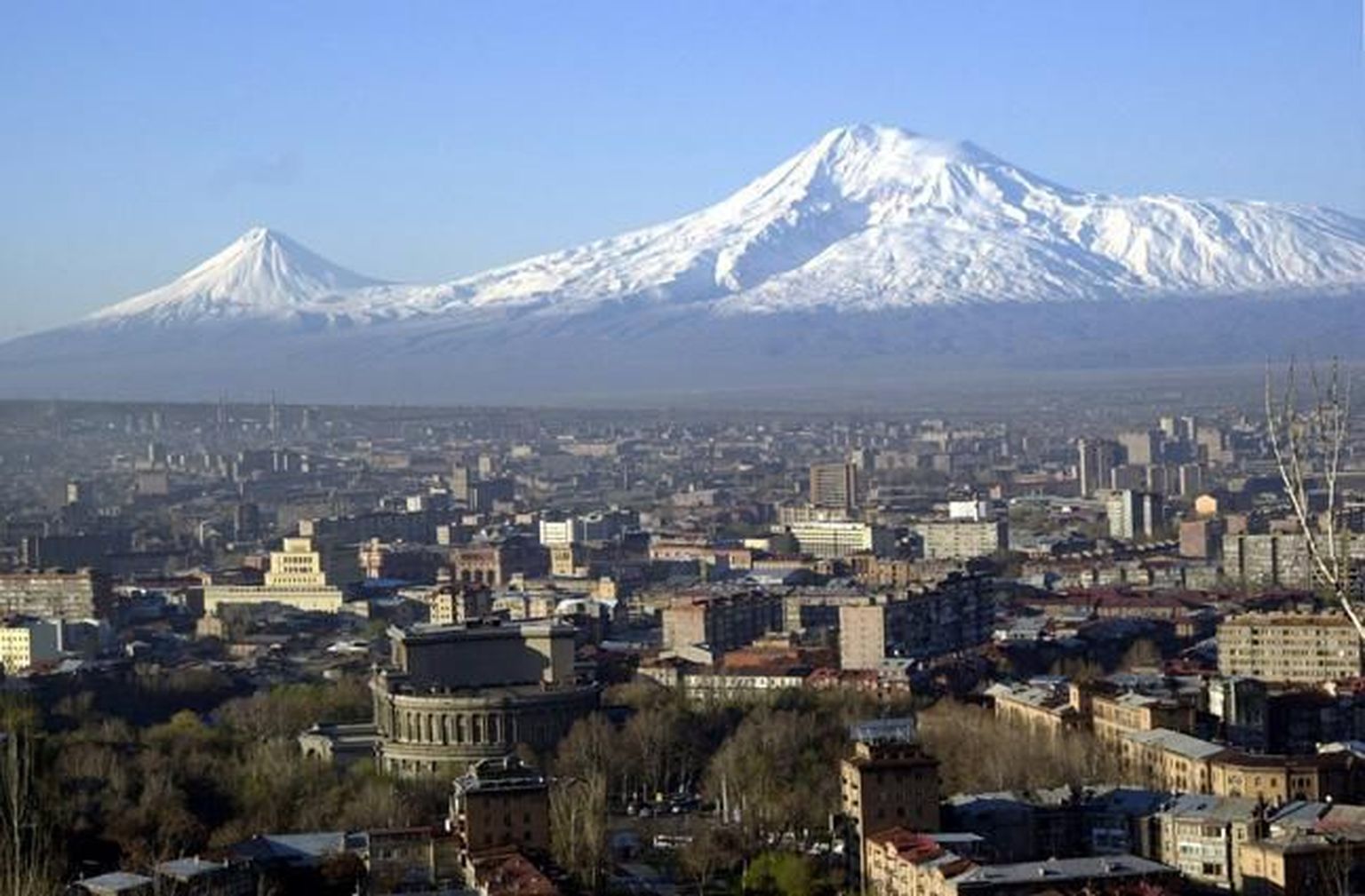 Столица Армении Ереван.