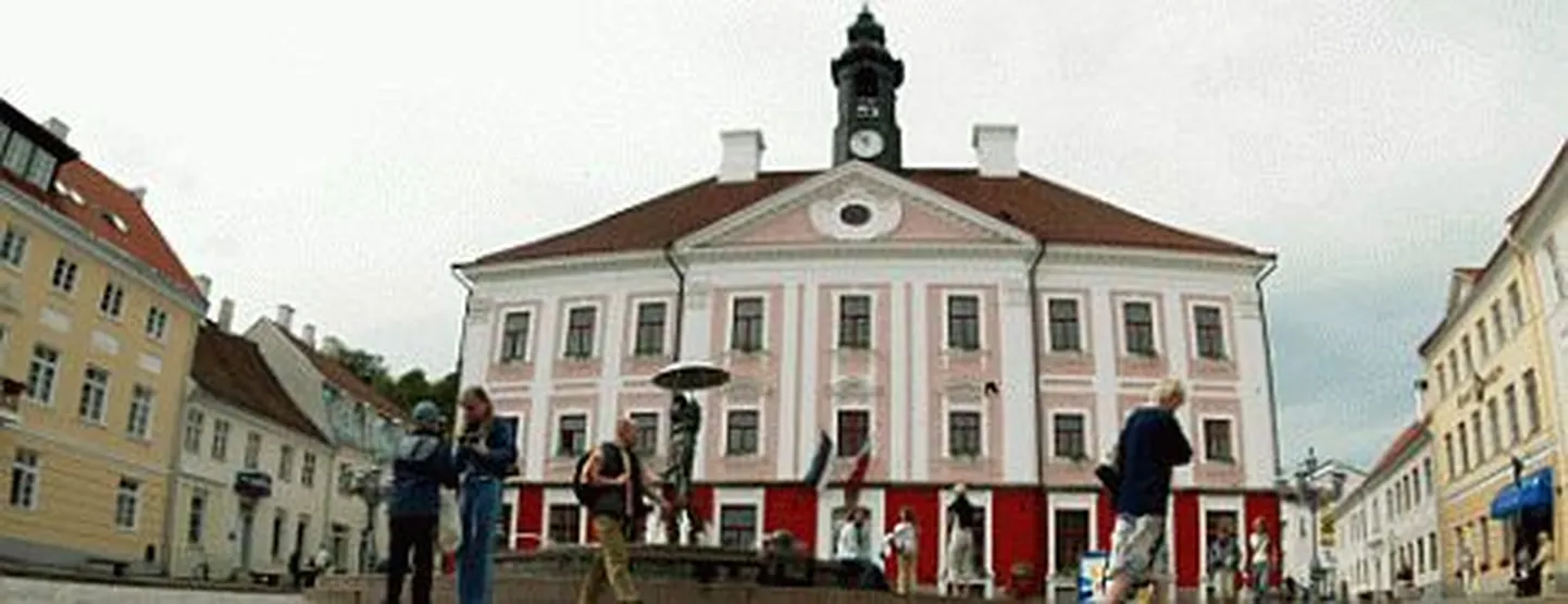 Tartu raekoda.