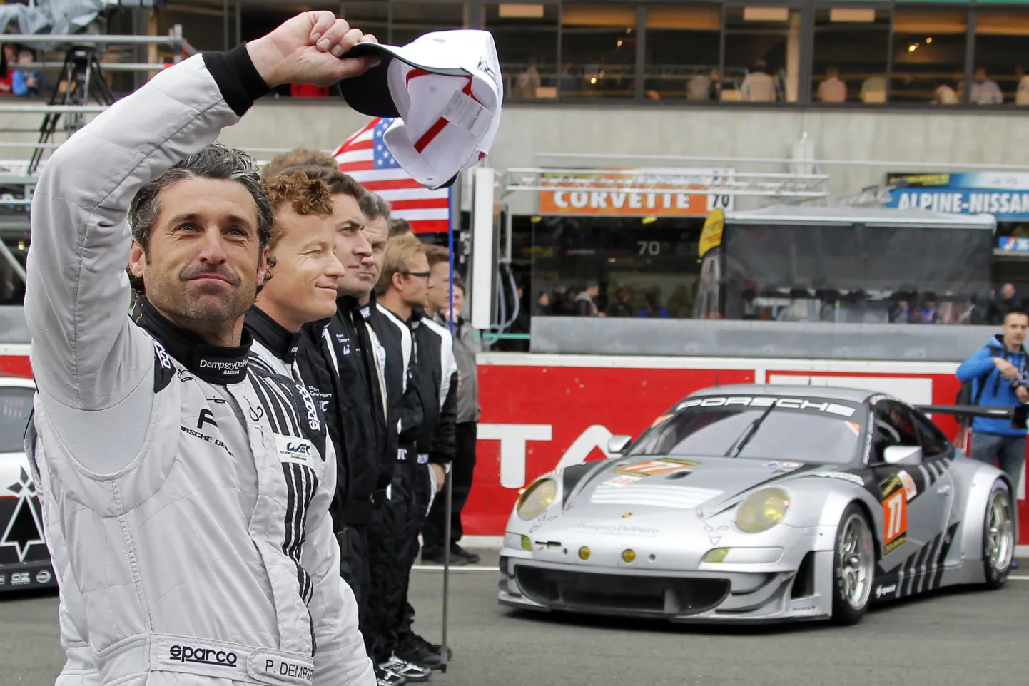 Patrick Dempsey (esiplaanil).