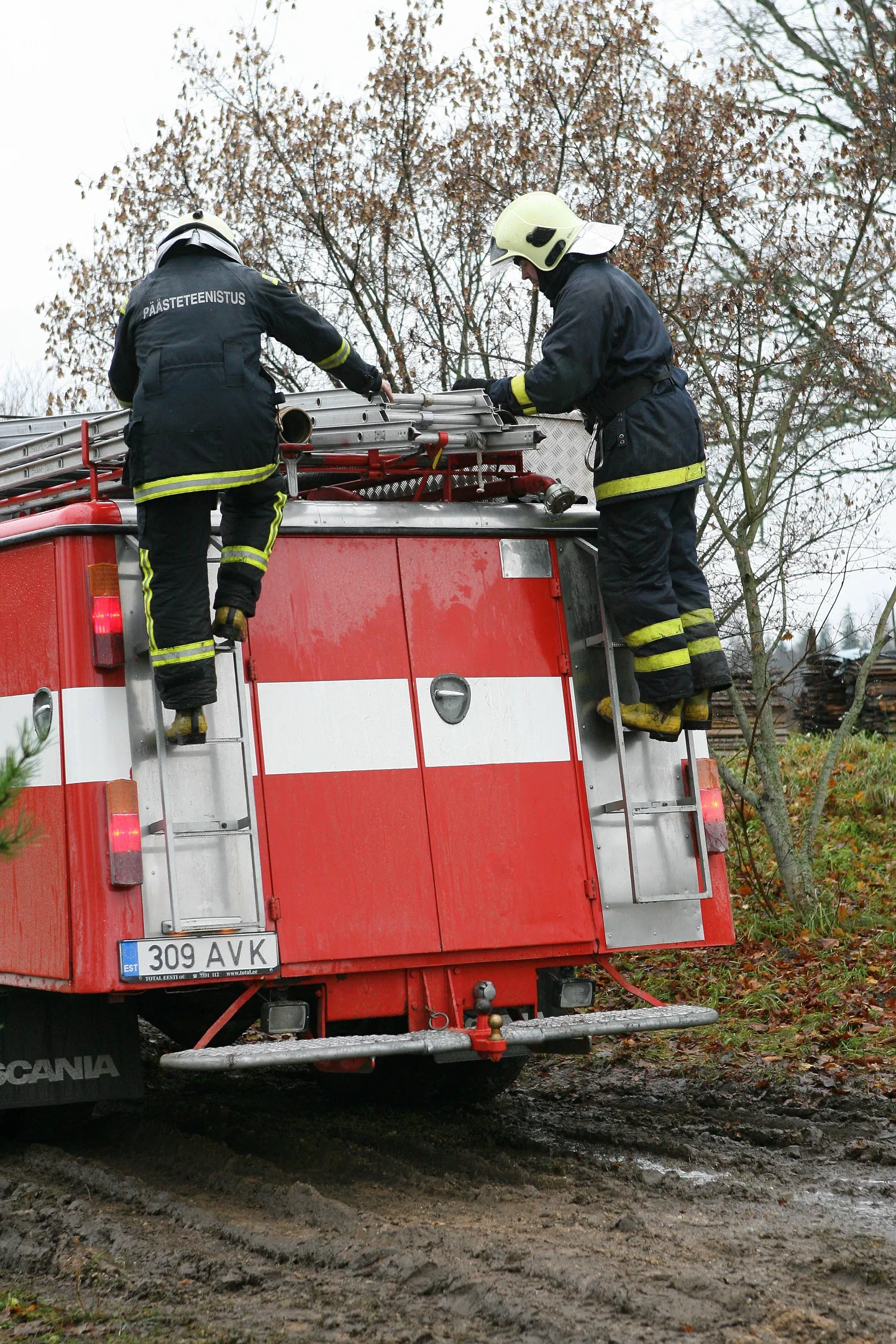 Tuletõrjujad.