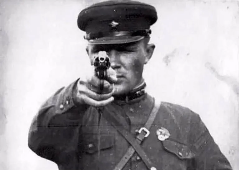 A member of the firing squad of the NKVD (People's Commissariat for Internal Affairs – the name of the main Russian intelligence service that operated from 1934 to 1946, its successor is the current FSB – ed.) The photo is illustrative.