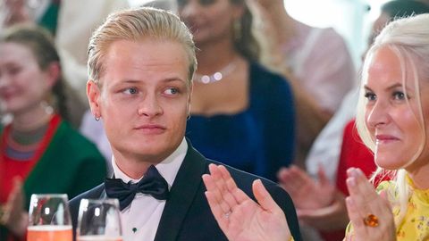 «Ma tahan, et sa sureksid!» Ilmus raamat skandaalist, mis raputas Norra kuningakoda