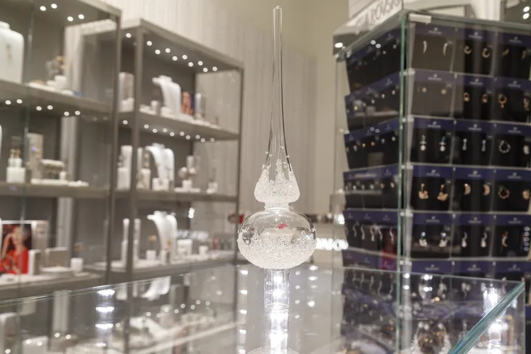 Верхушка для елки от Swarovski стоит 119 евро