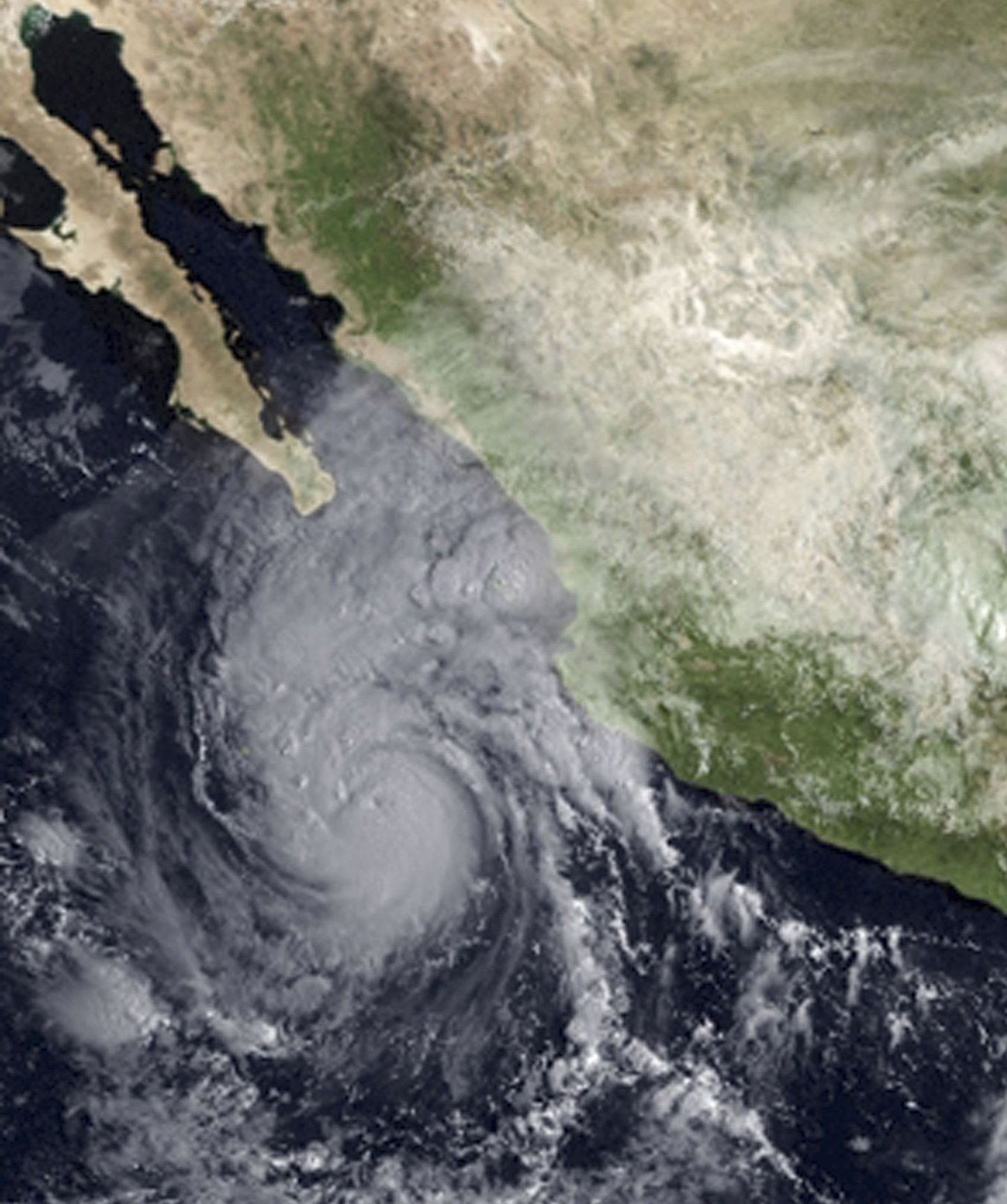 Satelliitfoto orkaan Jimenast