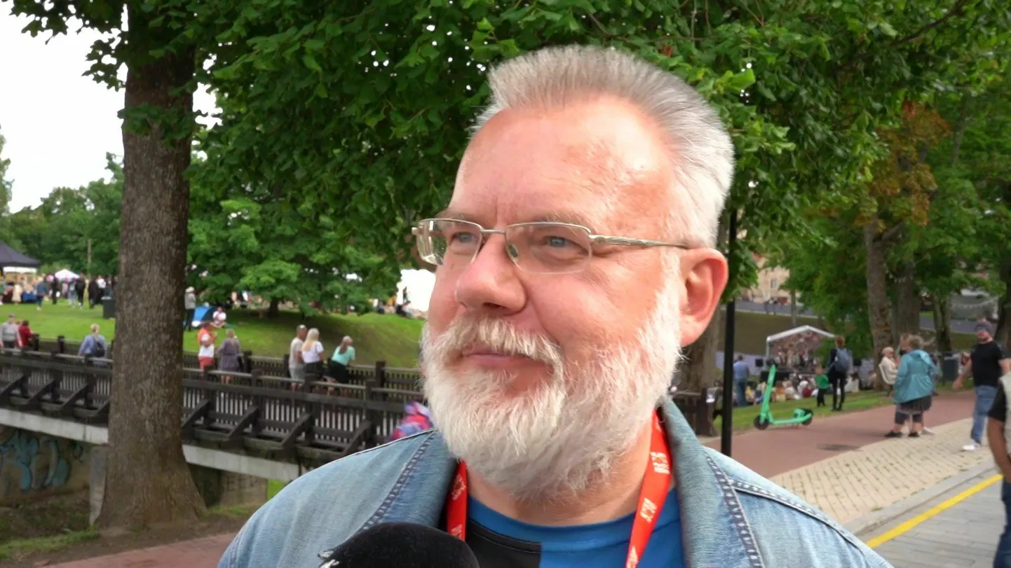 Spordiajakirjanik Tarmo Tiisleril on seekordne folk üheksateistkümnes.