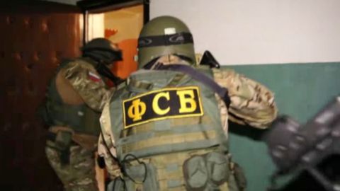 Venemaa kohus vahistas Eestisse põgenenud häkkeri tagaselja