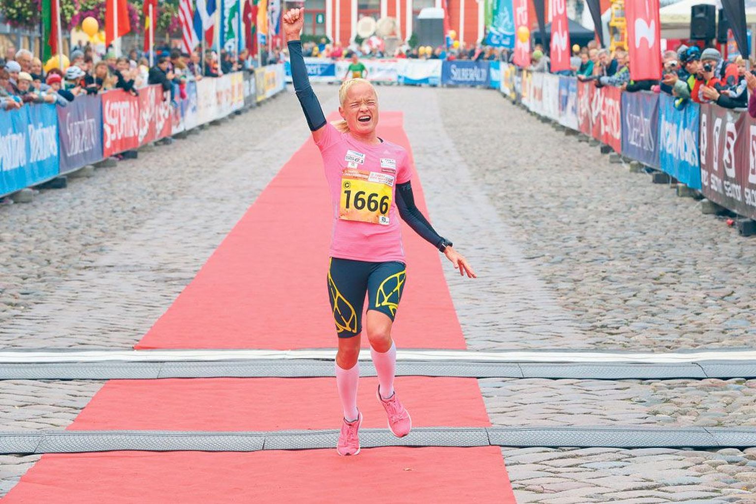 Lily Luik näitas 4.oktoobril Tartu linnamaratoni poolmaratoni distantsil head jooksuvormi, mille peale võtsid nad treeneriga vastu otsuse, et ta jookseb 16. novembril Torino maratonil.