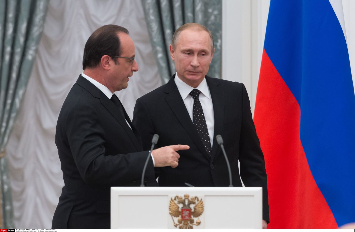 Prantsuse president Francois Hollande ja Vene riigipea Vladimir Putin eile Moskvas pressikonverentsil.