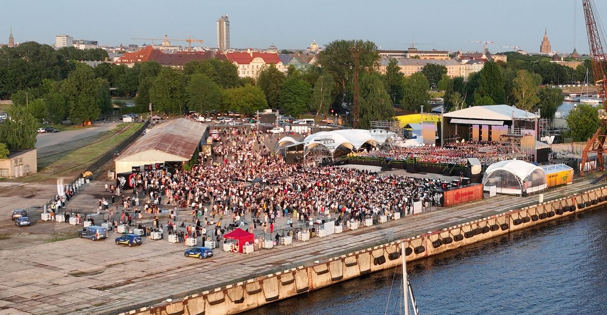 Pūtēju orķestru koncerts “Laiks iet pāri” Andrejostā 2023. gada 5. jūlijā.