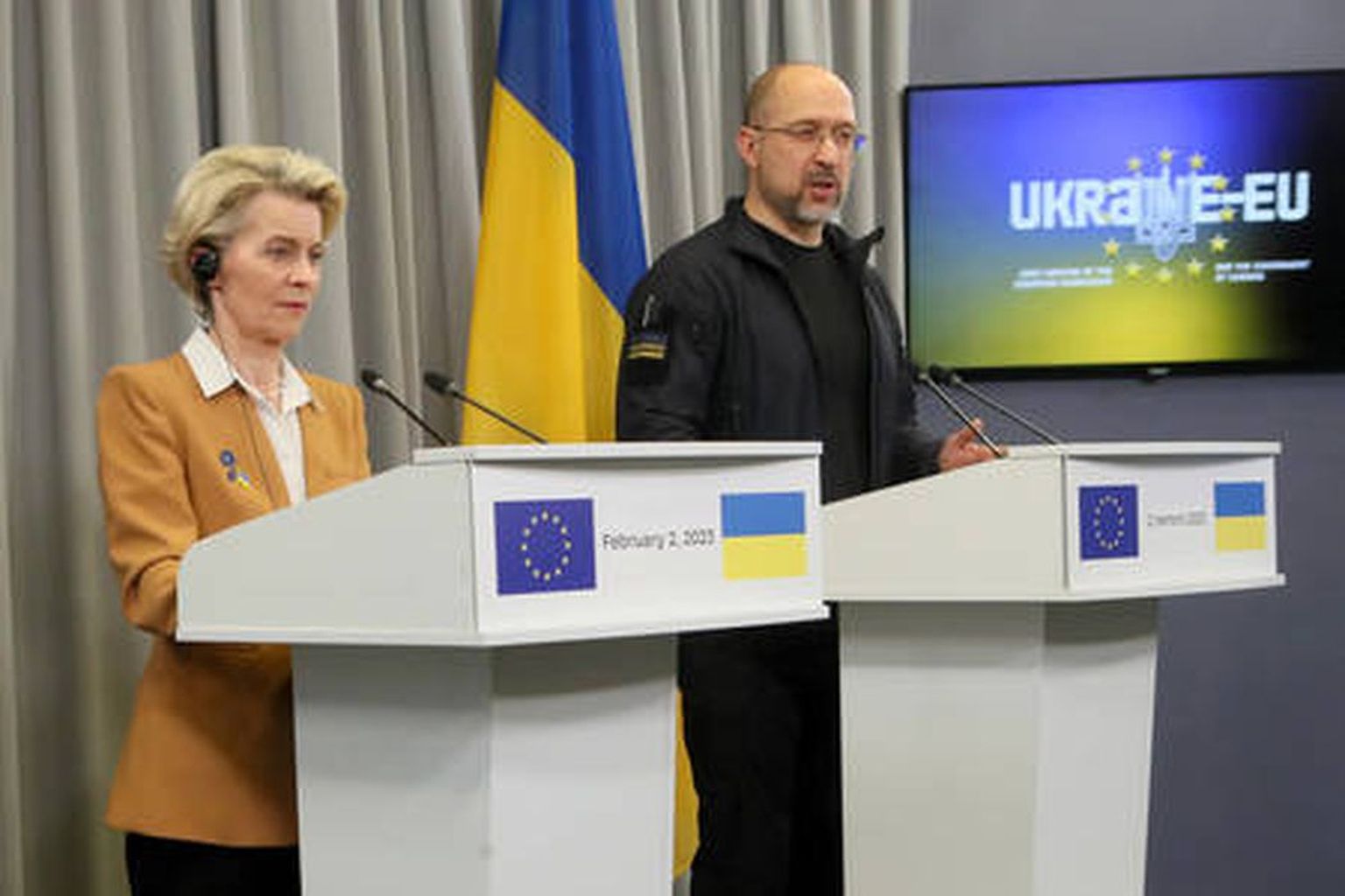 Eiropas Komisijas prezidente Urzula fon der Leiena un Ukrainas premjerministrs Deniss Šmihaļs Kijivā