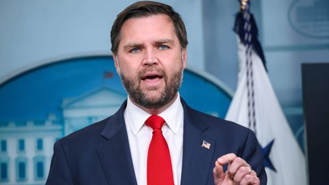 Вэнс о мире между Россией и Украиной: стороны еще не готовы