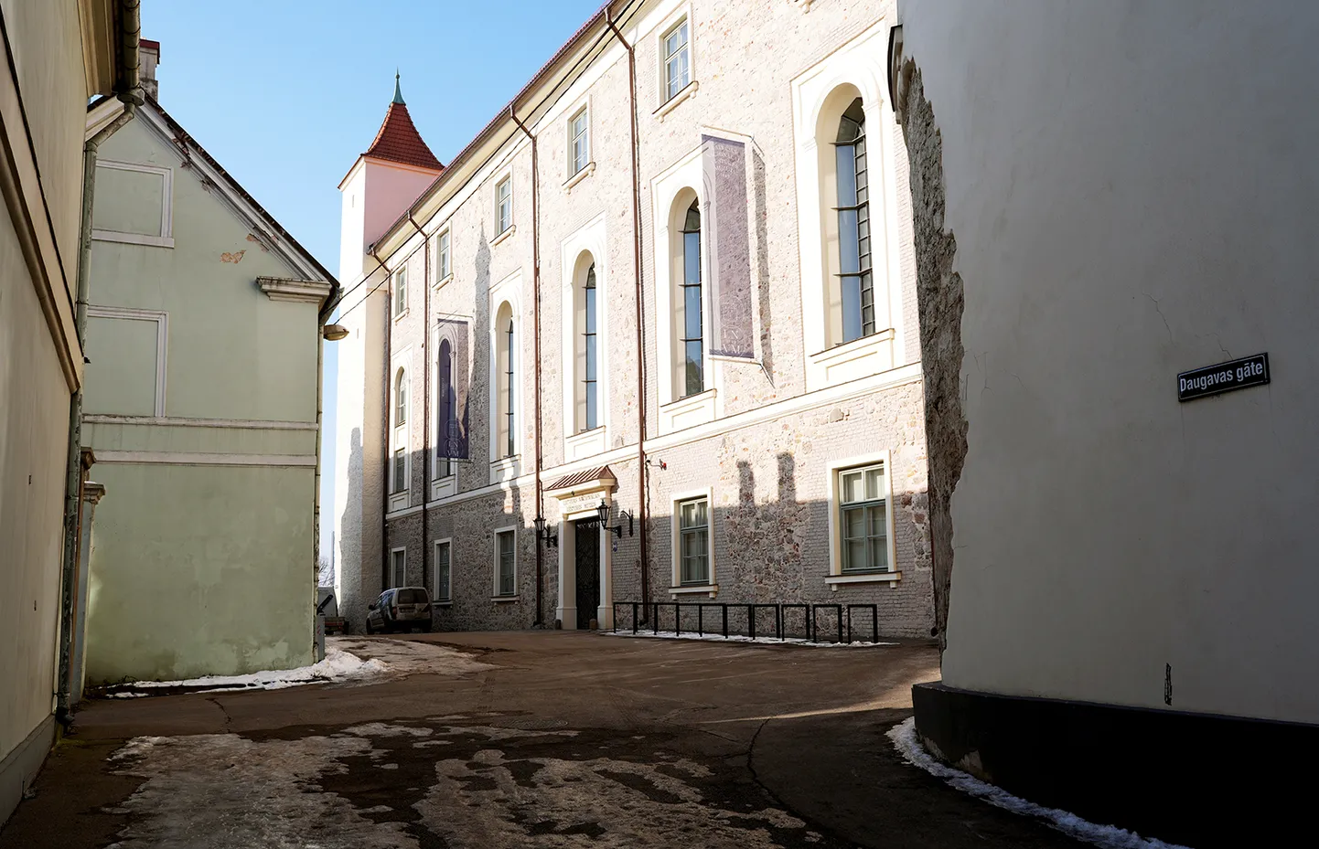 Daugavas gāte pie Rīgas pils.