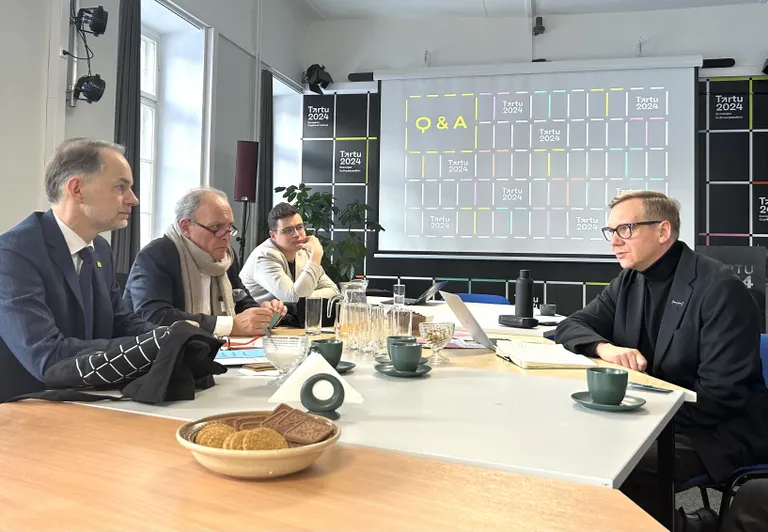 Muu hulgas panustab Prantsusmaa kümne projektiga Tartu 2024 programmi ning seeläbi kohtus suursaadik Emmanuel Mignot ka kultuuripealinna korraldusmeeskonnaga.