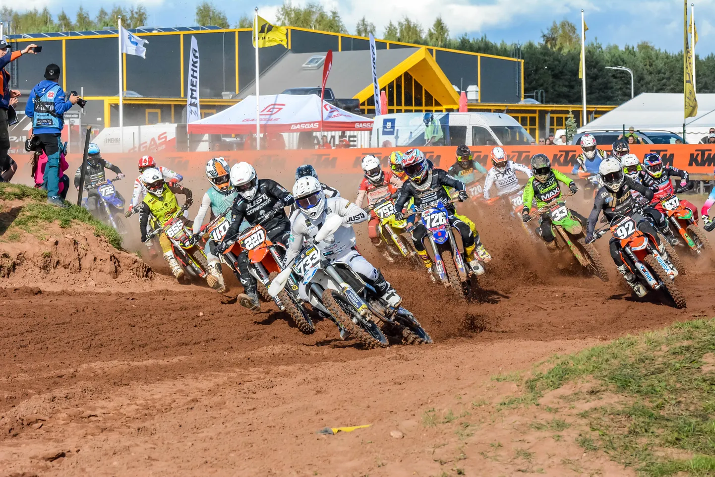 Motokrossi Eesti meistrid selgusid Langel.