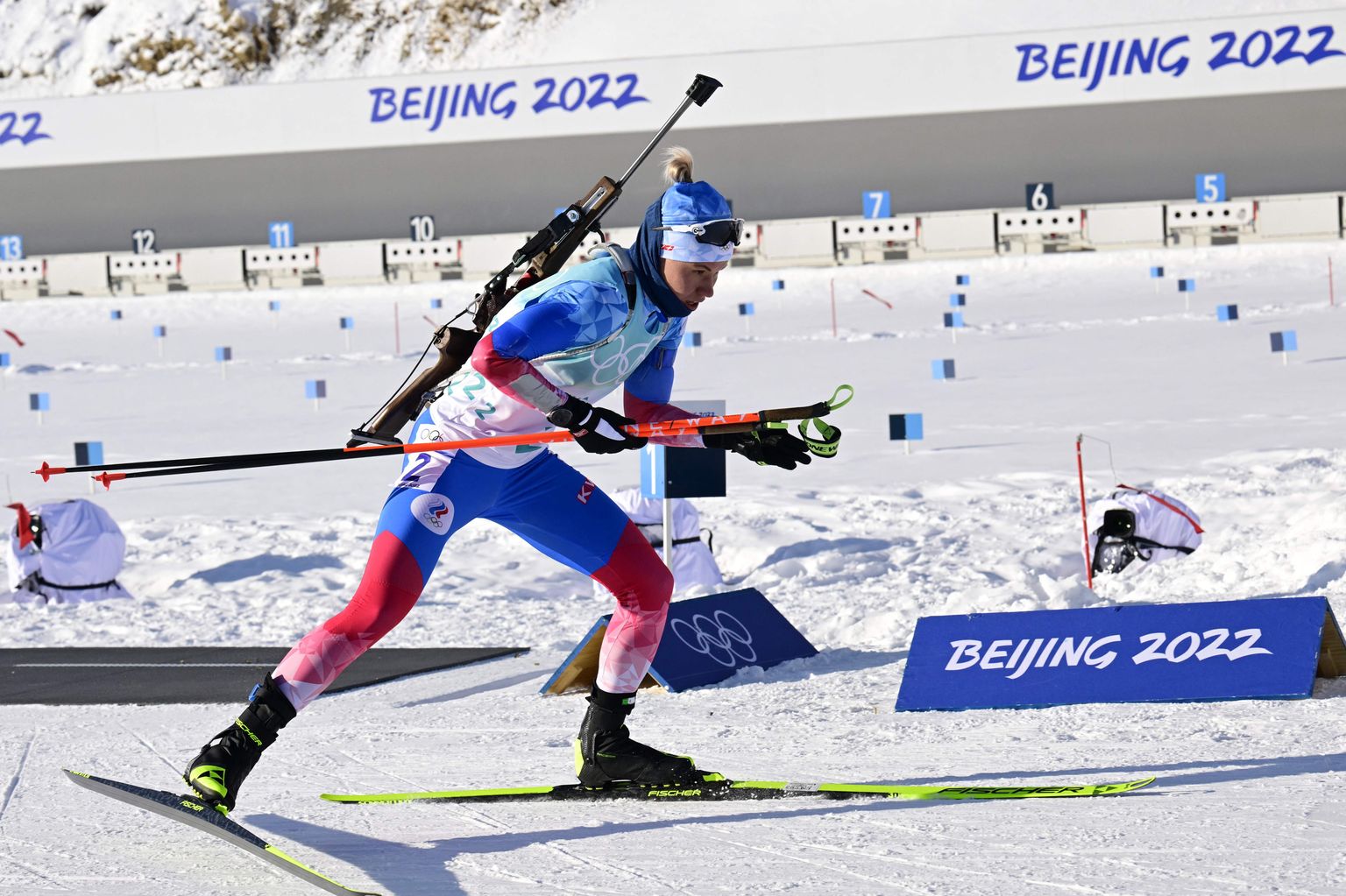 Pekingi olümpia oli üks viimaseid võistlusi, kus sai Venemaa laskesuusatajaid näha. Pildil Anfisa Reztsova tütar Kristina, kes naasis Hiinast hõbeda ja pronksiga.