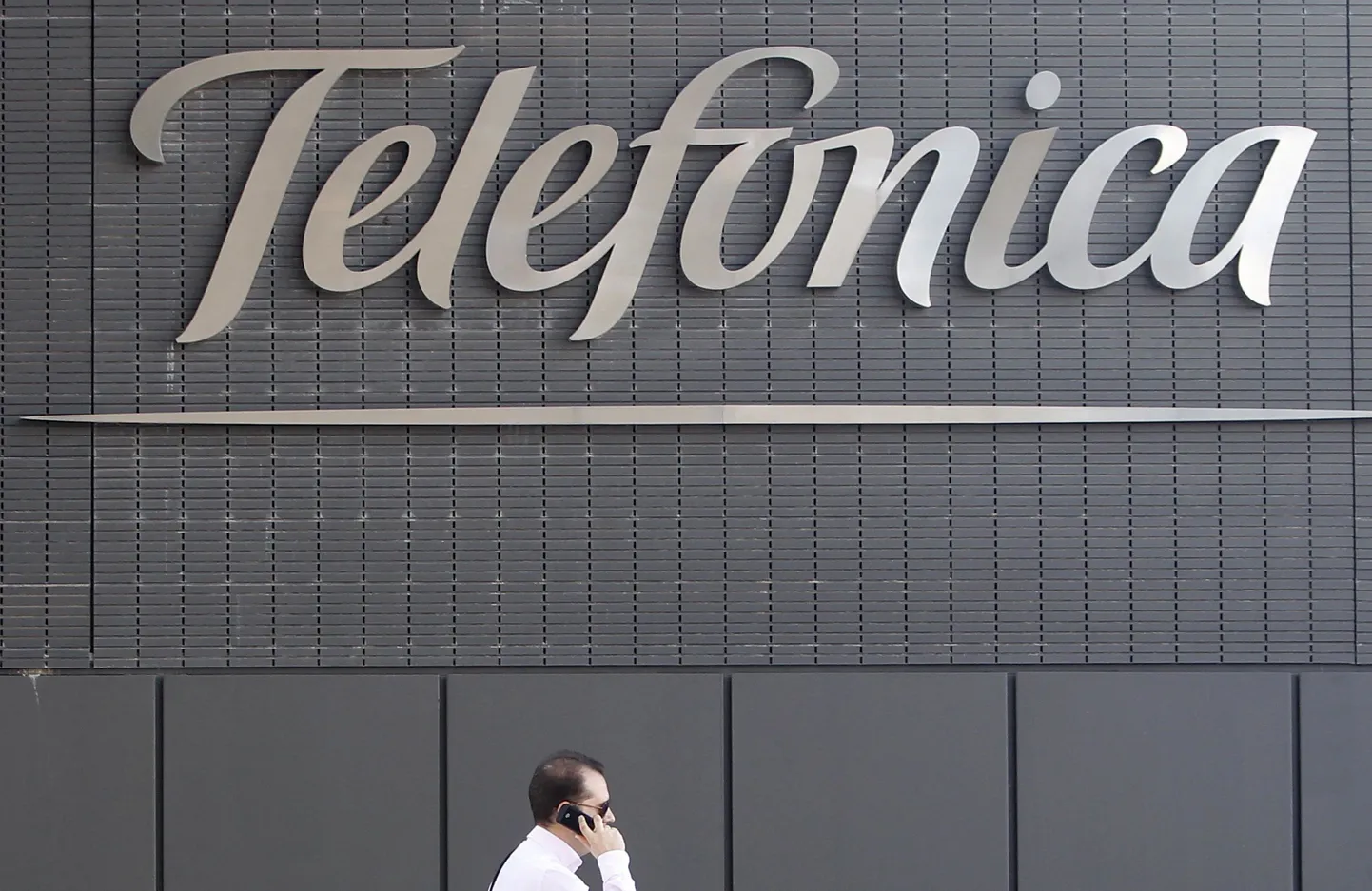 Telefonica.
