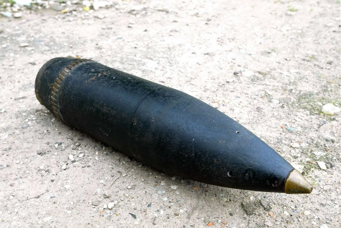 Tori vallas Rääma turbarabast leiti eile mürsk. Foto on illustreeriv.