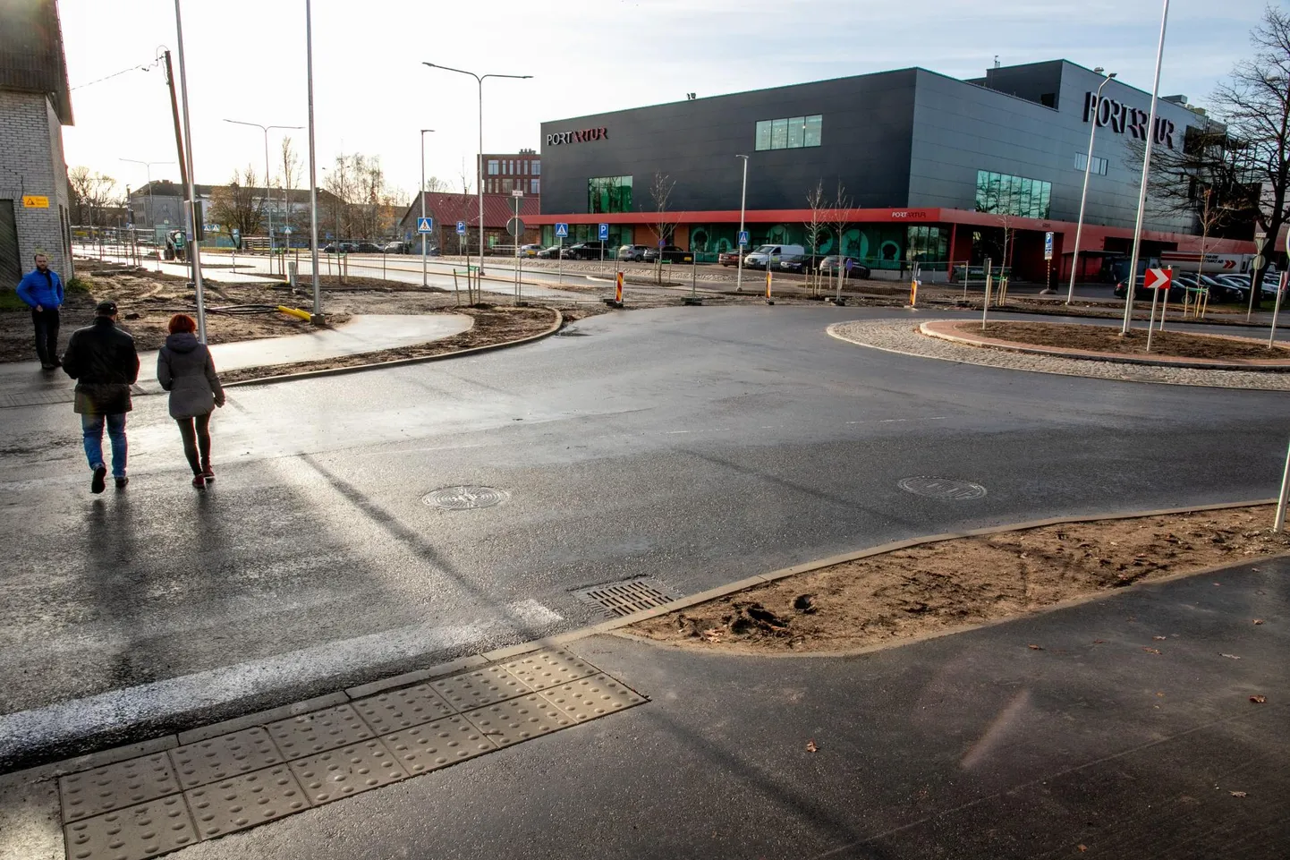 Fortumi jahutustorustiku ehitamise tõttu suletakse neljaks päevaks osa Laiast tänavast, mis jääb Aia tänava lõpus asuva ringristmiku ja Ringi tänava vahele.