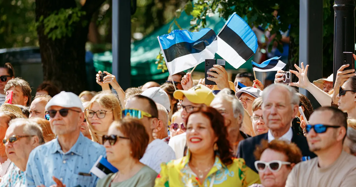 Editorial ⟩ Parada de Ziua Victoriei a adus Narva mai aproape de restul Estoniei