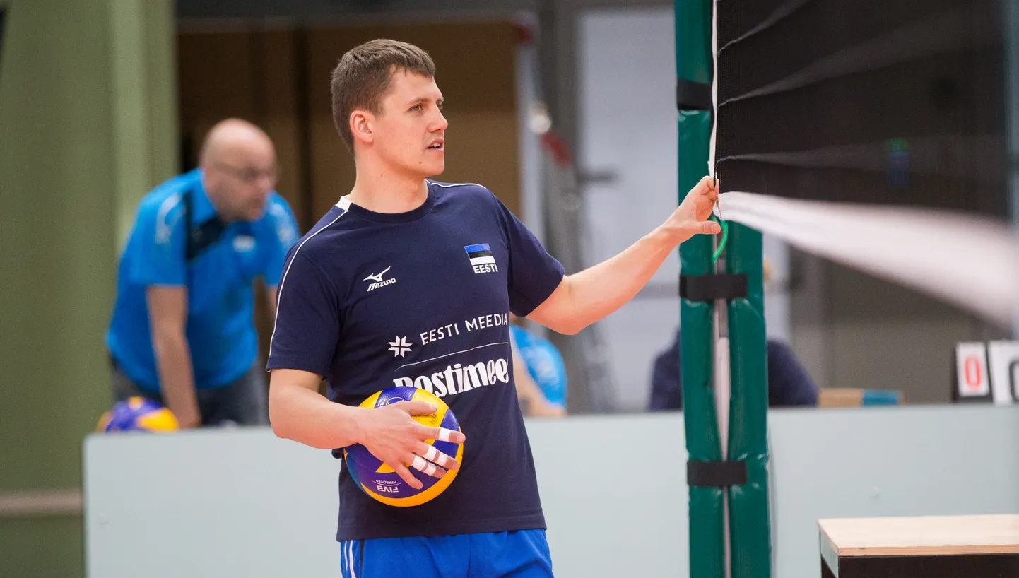 Rainer Vassiljev ammutab treenerikogemust tänavu Küprosel.