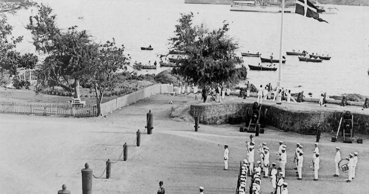 1917. aastal müüs Taani oma Lääne-India koloonia, nüüdsed USA Neitsisaared, ameeriklastele 25 miljoni dollari eest kullas. Praeguses vääringus on see ligikaudu 