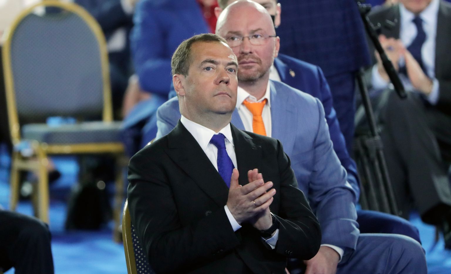 Endine Vene president Dmitri Medvedev.