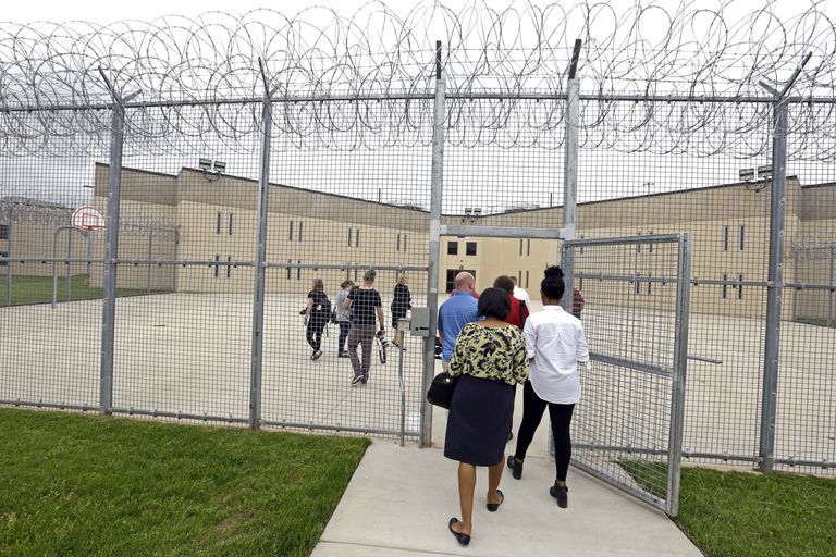 Pennsylvania Montgomery maakonna uus vangla. Pildil ajakirjanikud vanglaga tutvumas