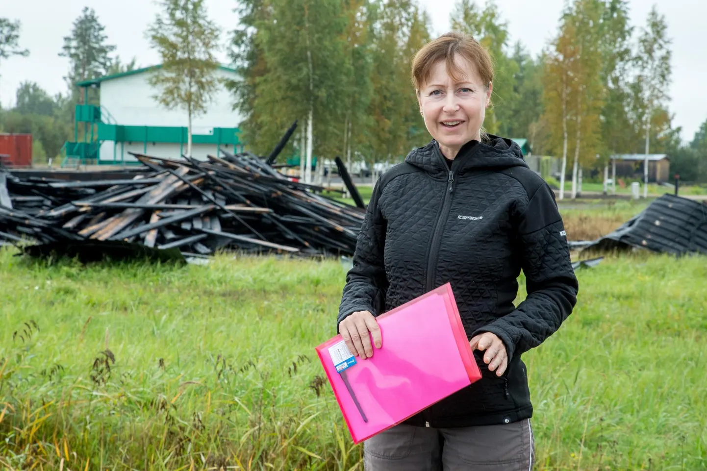 Nurmenuku talu perenaine Viktoria Kaasik: „Midagi sellist pole varem olnud. Hommikul korjan munad kokku ja pärastlõunal neid enam ei ole.”