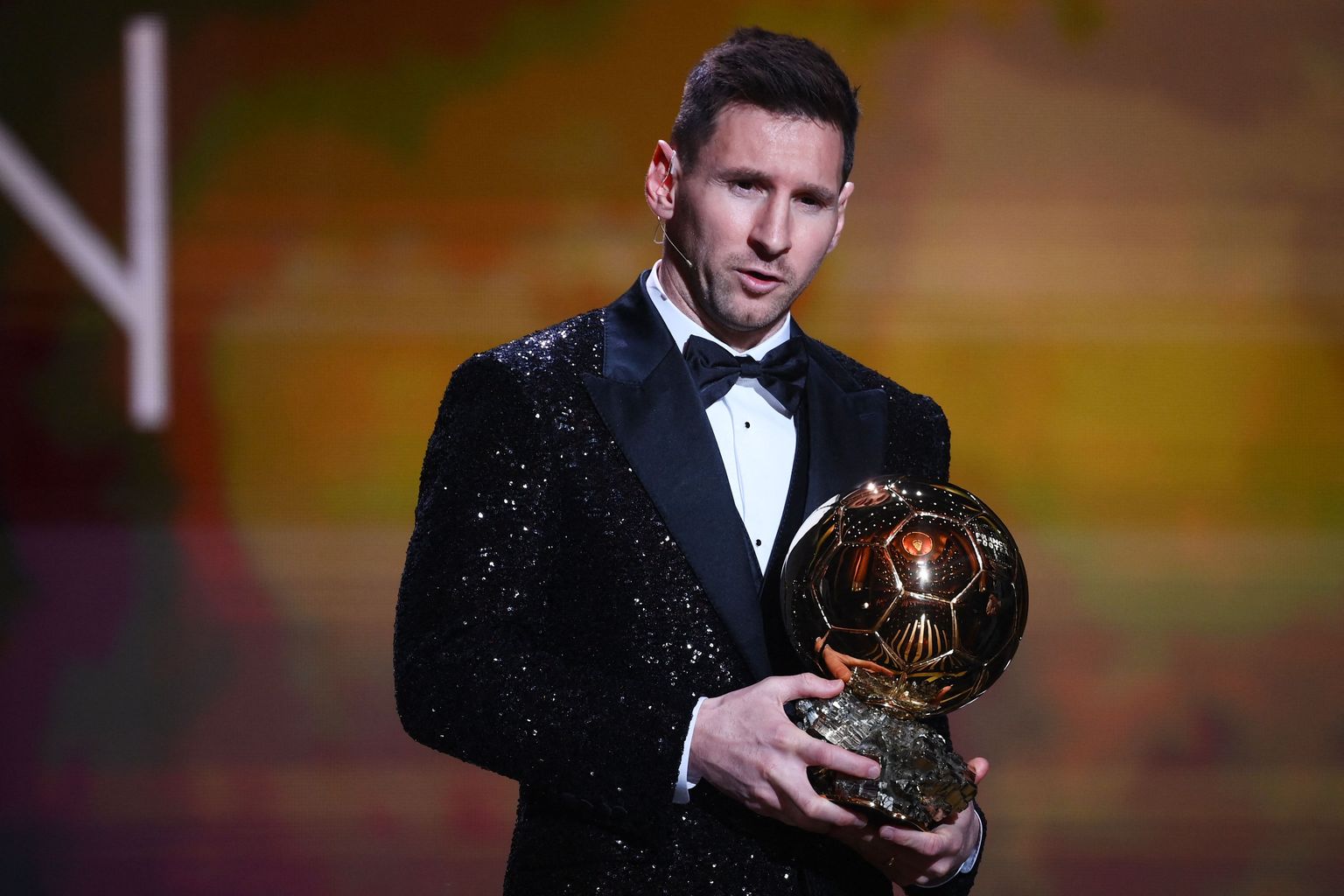 Lionel Messi jäi oma võidukõnes džentelmeniks, tunnustades mullu auhinnata jäänud Robert Lewandowskit.