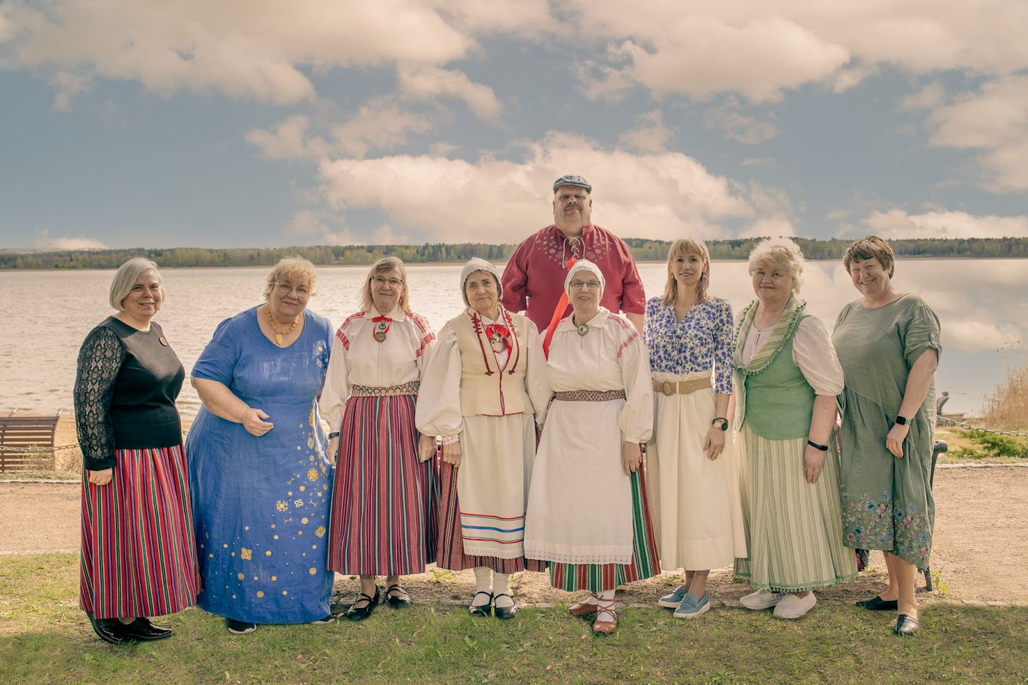 Lõuna-Eesti memme-taadi rahvapeo korraldusmeeskond