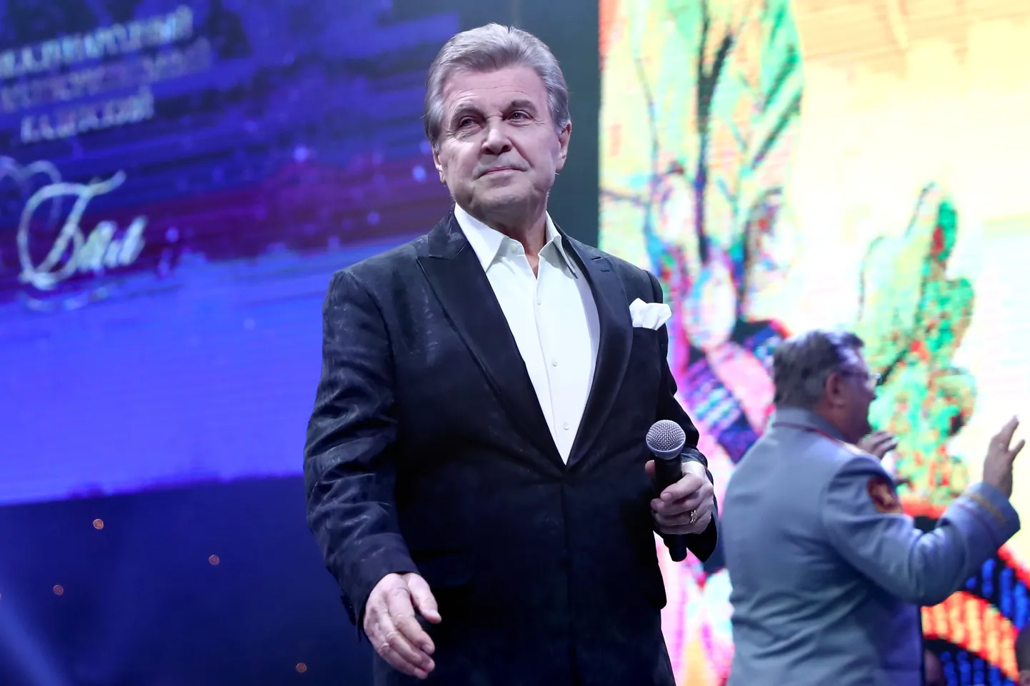 Лев Лещенко