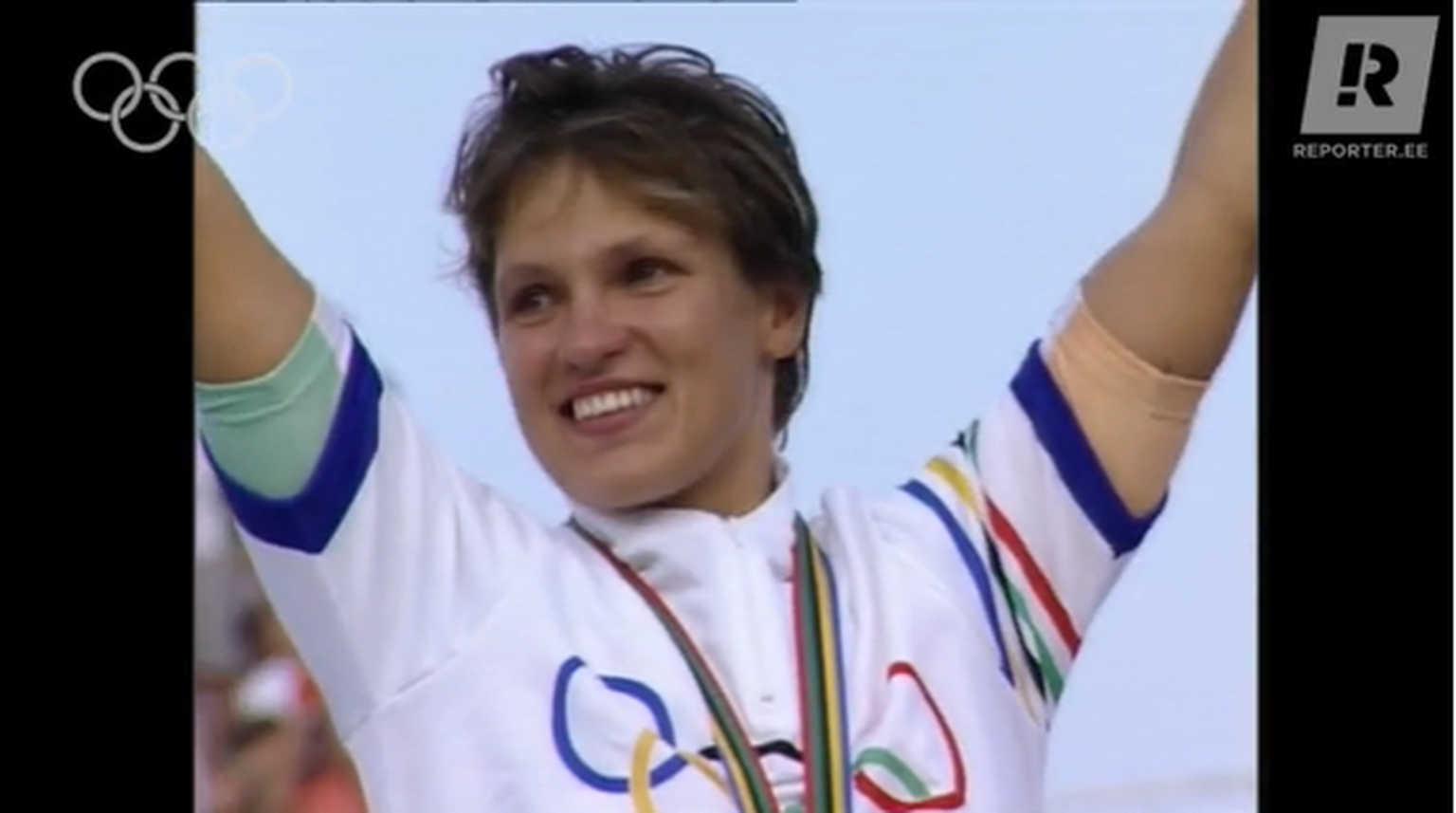 Эрика Салумяэ на награждении летних Олимпийских игр в Барселоне, 1992 год.