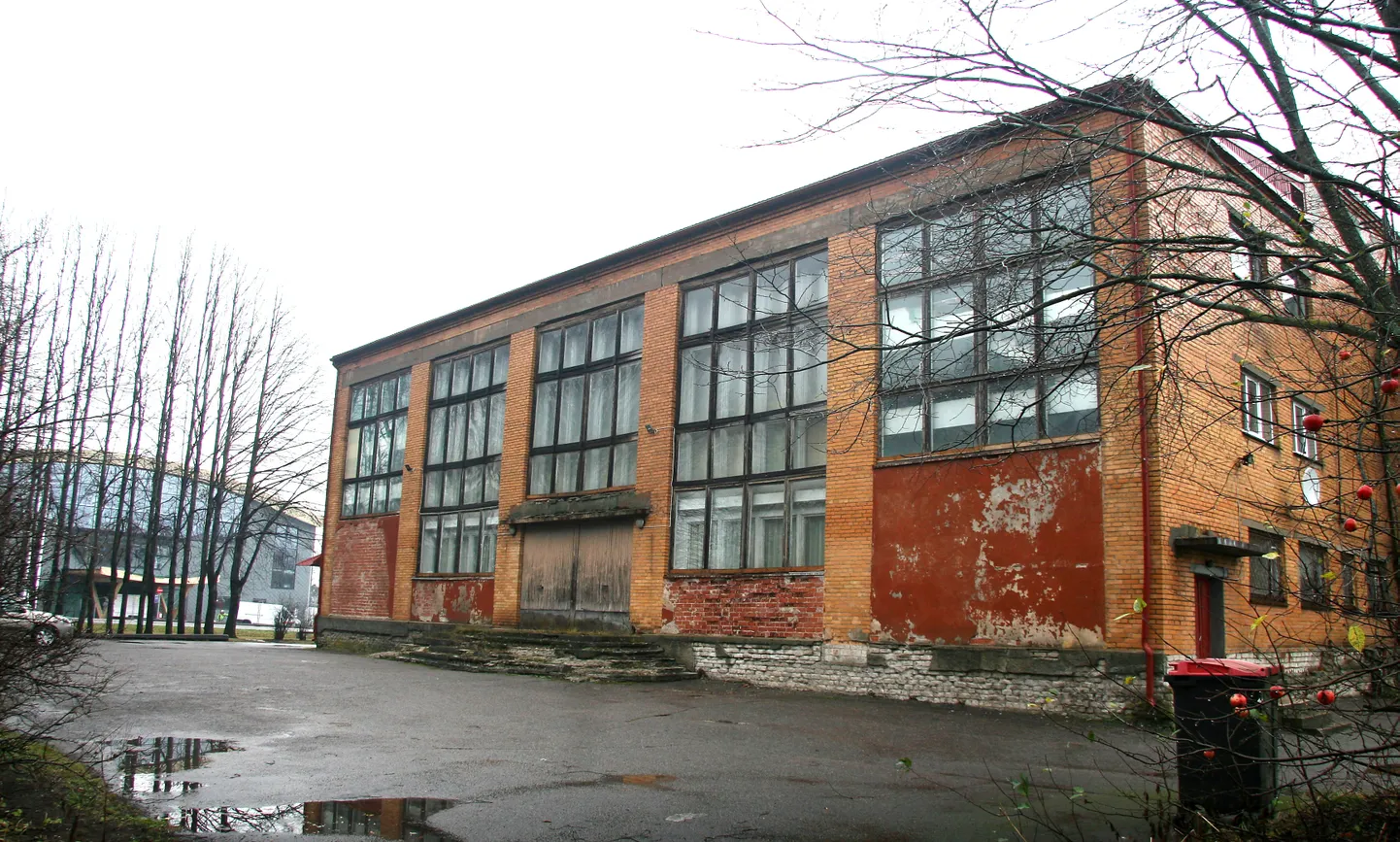 Вместо старого бассейна в Кохтла-Ярве появится новый хостел.