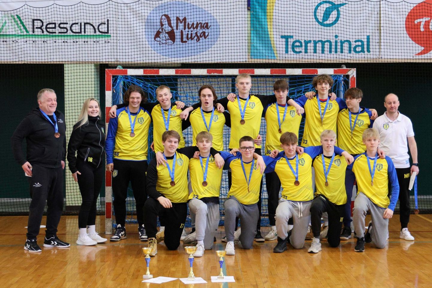 Pärnu ja Viljandi ühismeeskond võitis 12 matšist üheksa ja teenis pronksi.