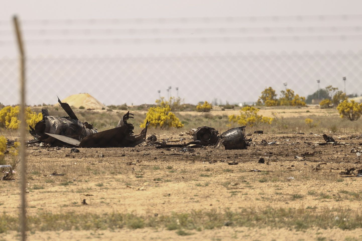 Hispaanias Zaragoza õhuväebaasis alla kukkunud F-18 hävitaja.