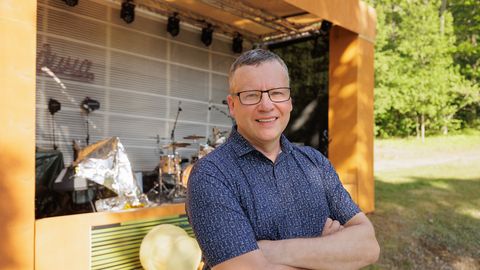 TOOMAS UIBO ⟩ Mu postkasti täidavad tuhanded kirjad kanadest. Millal hakkame samamoodi inimestest hoolima?
