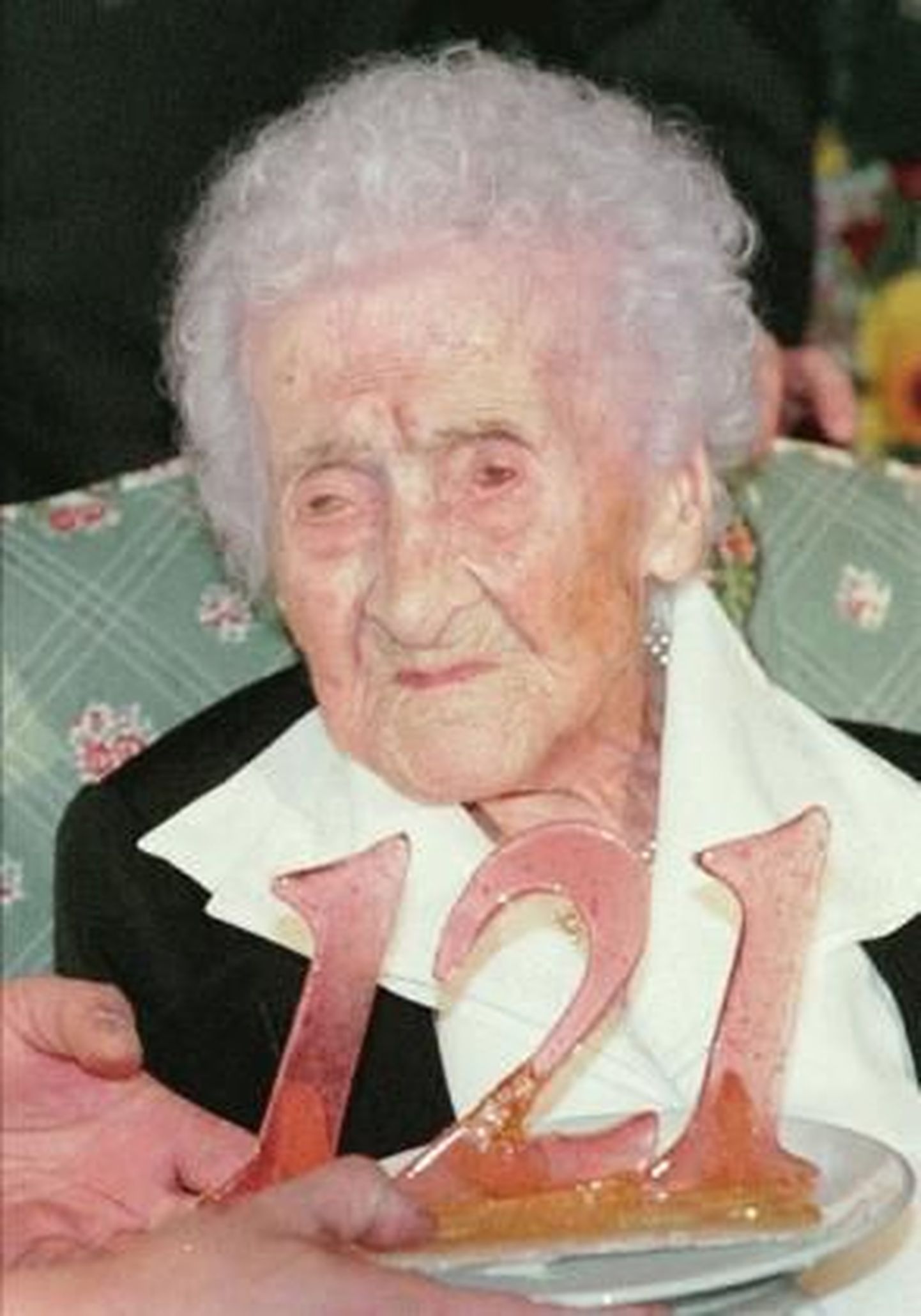 Senistel andmetel kõige kauem elanud Jeanne Calment oma 121. sünnipäeval.