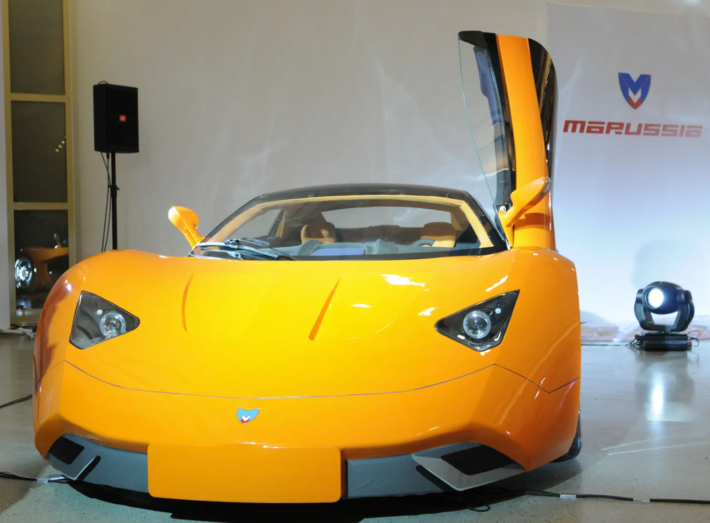 Venelaste superauto Marussia.